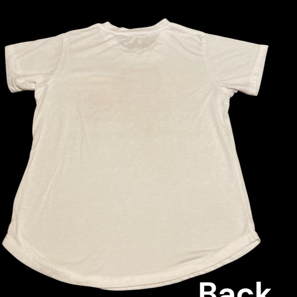 White Short Sleeve Tee with San Francisco Giants Graphic - Picture 6 of 7